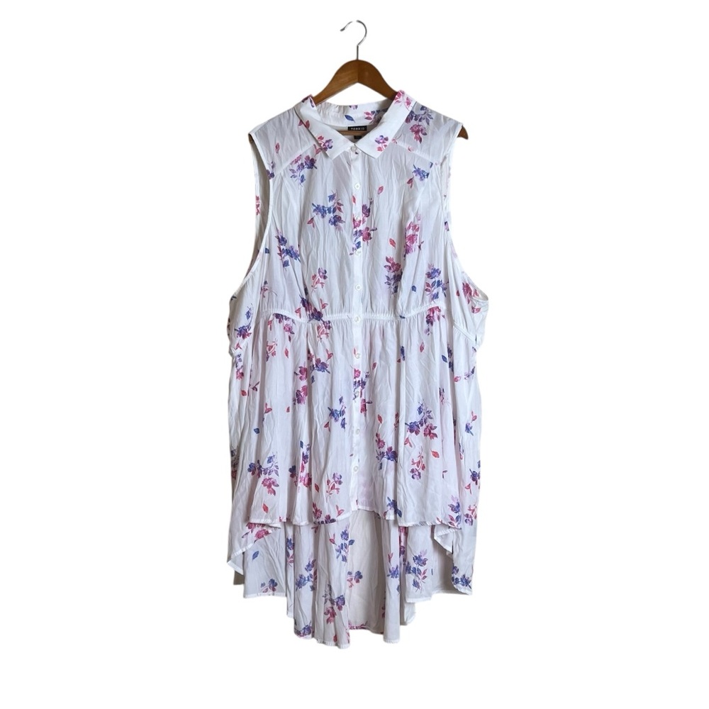 Torrid floral button up‎ collared tank top